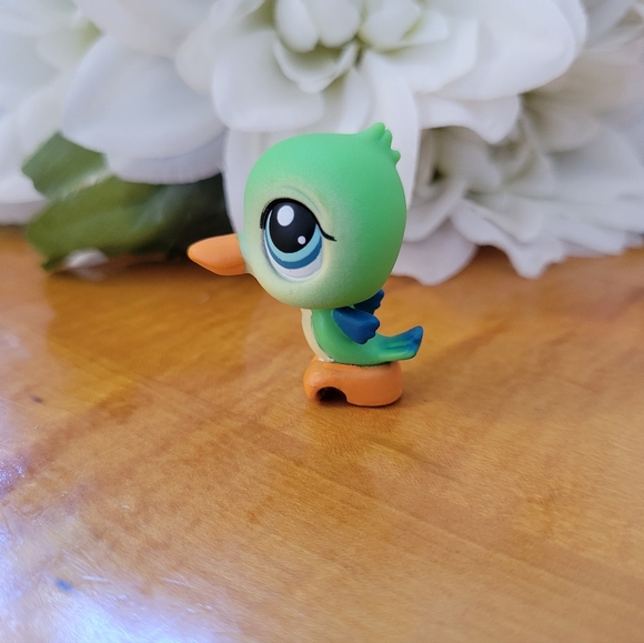 Littlest Pet Shop LPS #208 Green Hummingbird Bird Blue Eyes 2005 C - Picture 5 of 10